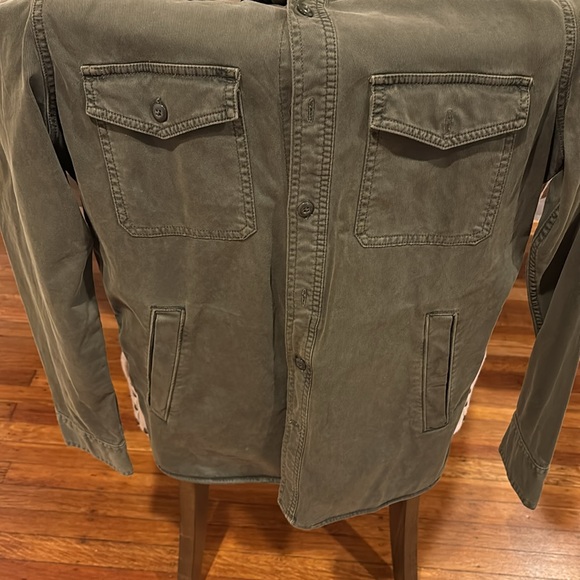 Mens Gap shirt jacket. New with tag. - Picture 3 of 7